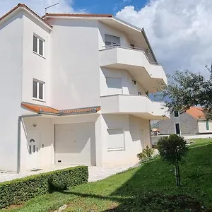 Appartement Gojini Dvori, Split